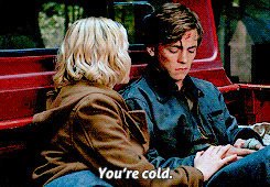 [Image: tumblr_phbblpnEJo1qjz9w2o1_250.gif]