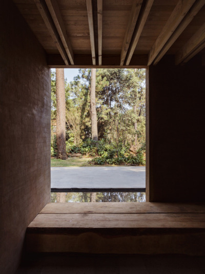 Entrepinos Housing / Taller Hector Barrosoph: Rory Gardiner