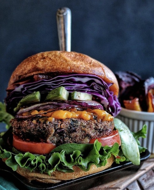 veganfoody:Black Bean Cilantro Burger