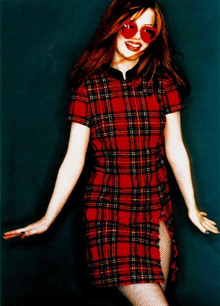 we-miss-our-ginger:Shirley Manson