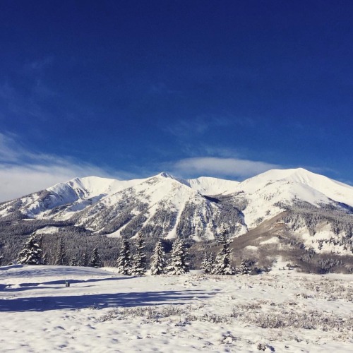 Spend the Holidays in Crested Butte | View the Butte