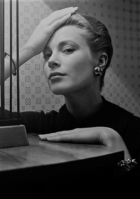 A Paranoid Android — Gatabella: Grace Kelly By Cecil Beaton, 1954