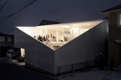 <br />Kochi Architect’s Studio - House kn - Miura, Kanagawa, Japan.<br />