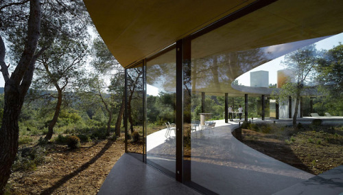 ombuarchitecture:SOLO HOUSE OFFICE KGDVS Cretas, Aragon,...