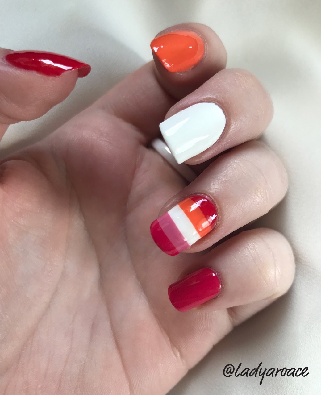 lesbians with red nails Lesbians with red nails