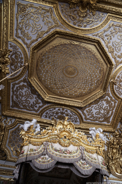artschoolglasses:
“ The ceiling in the Queen’s bedroom
”