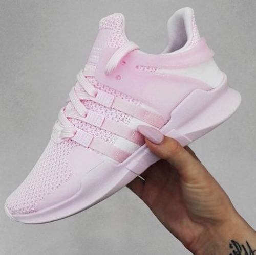 streetwearog:Pink didas