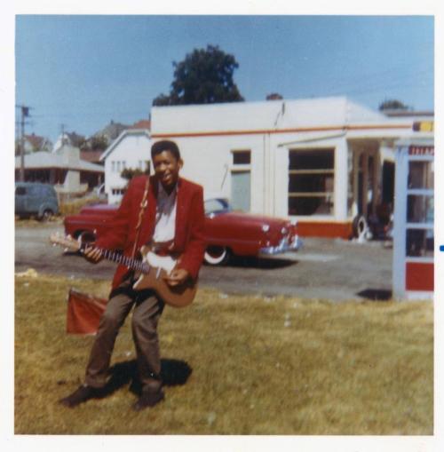 Jimi Hendrix age 15 with his first electric guitar Check this blog!