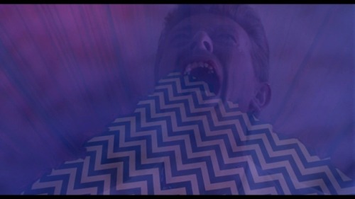 perception-de-ambiguity:We live inside a dream.Twin Peaks #2.2...