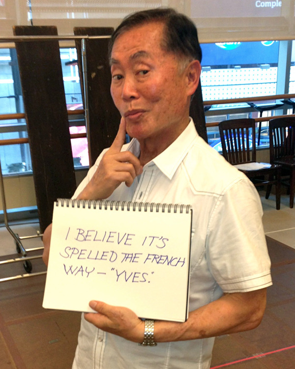 kingdomheartsnyctophiliac:
“ tyleroakley:
“ buzzfeed:
“ George Takei responds to “traditional” marriage fans.
”
George Takei is flawfree.
”
GEEEEOOOORGE
oh my gosh help me up i fell laughing
”
Who are these weird teenagers?