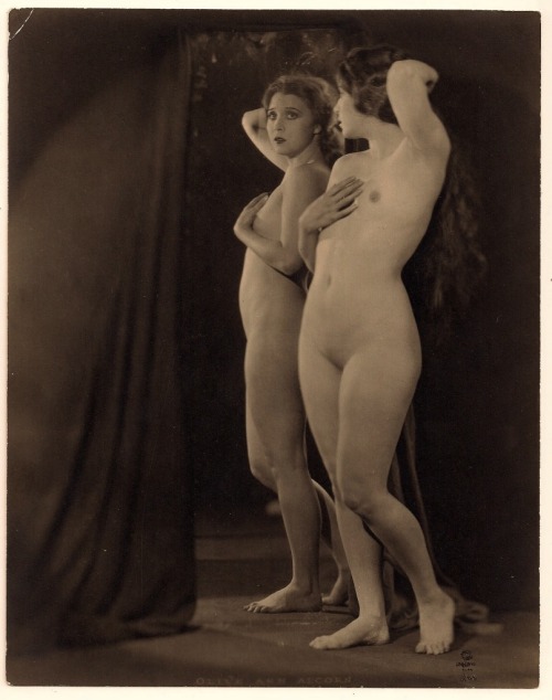 thejigglejoint:Olive Ann Alcorn (1900 - 1975)Olive Ann...