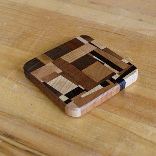 lukevoytas:I was planning to make a set of simple walnut...