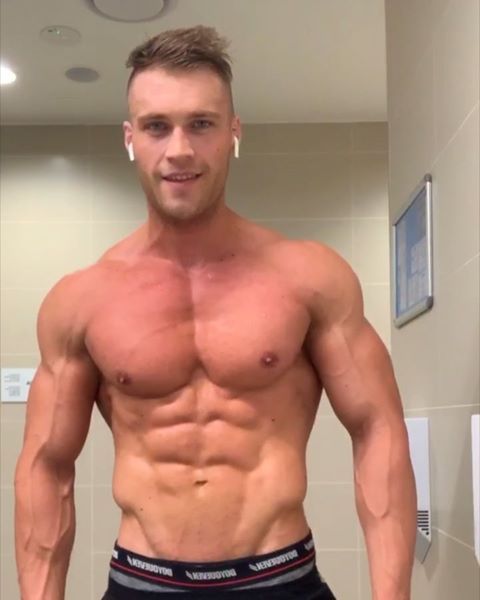 muscle gay pornhub