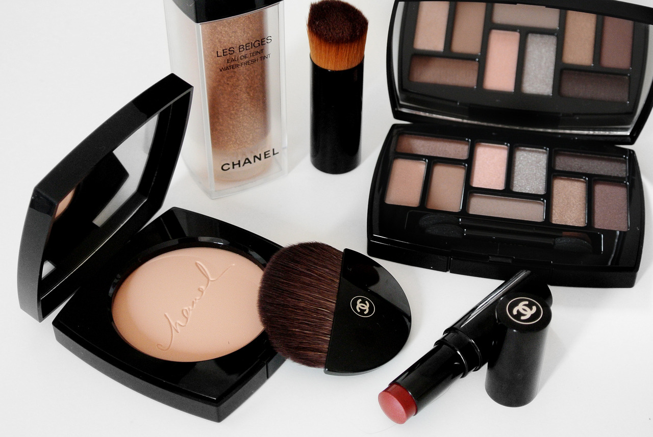 Review CHANEL Les Pinceaux collection 2017 (make-up brushes) - Anita  Michaela