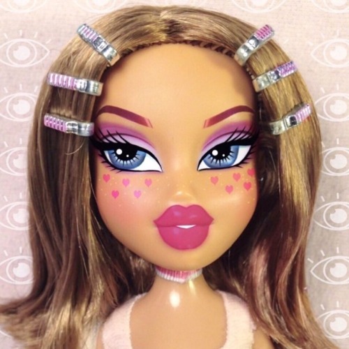 coutureicons:bratz dolls