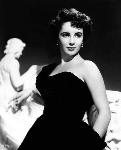 theniftyfifties:Elizabeth Taylor 