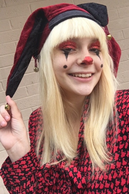 pretty clown girl