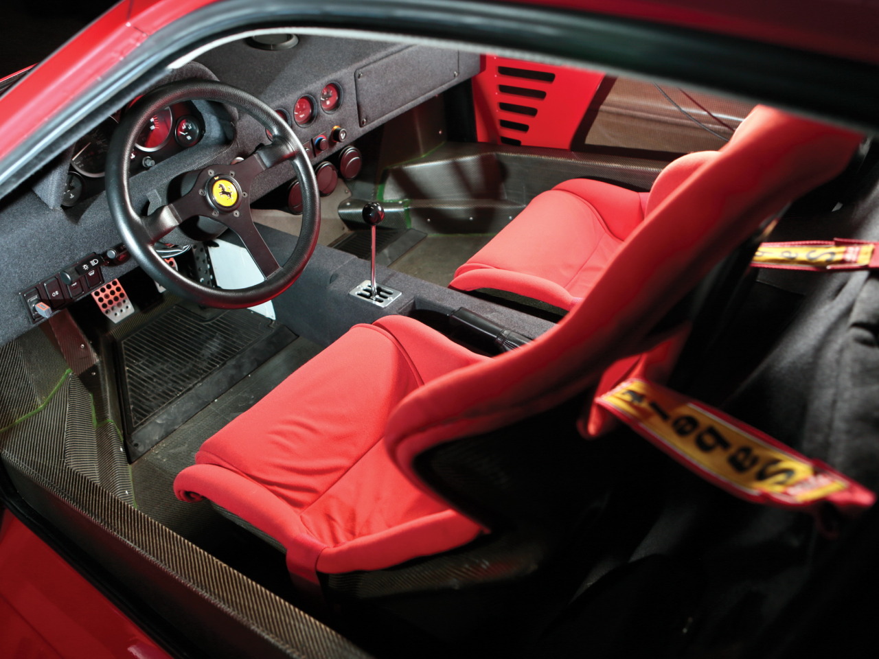 Car Interiors 1987 Ferrari F40