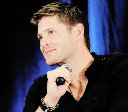 deanbenny:96-97/?? of Jensen at cons ♥˞(∀`●)