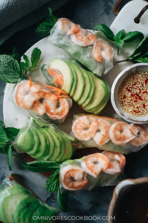 foodffs:Fresh Spring Rolls with ShrimpDelicious fresh spring...