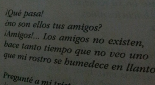 someone-wants-to-find-you:Los amigos No existen. 