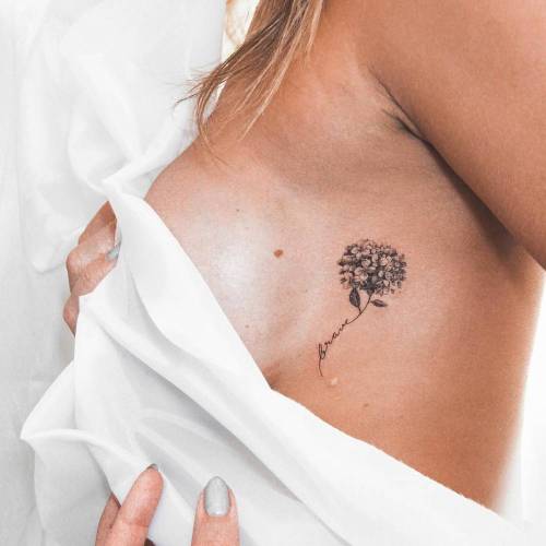 By Ghinko, done in Manhattan. http://ttoo.co/p/141756 flower;small;single needle;languages;rib;tiny;hydrangea;ifttt;little;nature;english;brave;english word;word;ghinko