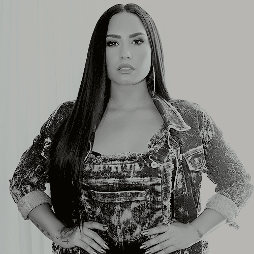 demetria lovato.  - Página 34 Tumblr_pplhz5SihM1reblqyo1_500