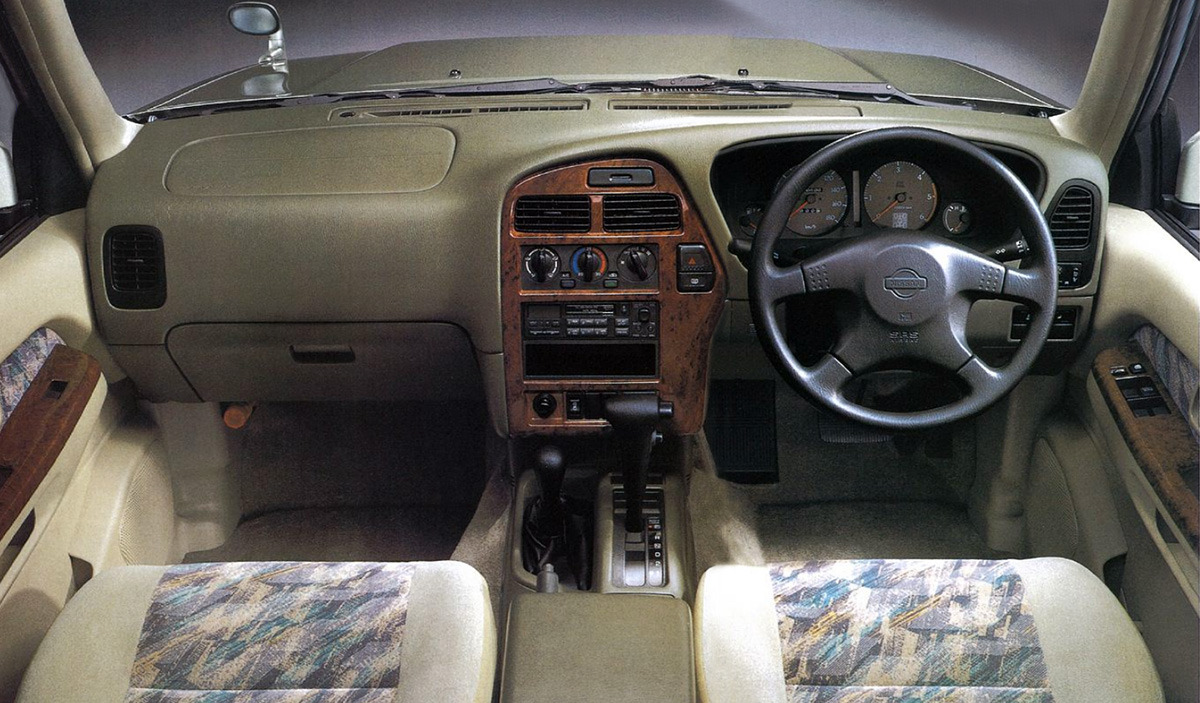 Car Interiors 1997 Nissan Terrano Regulus