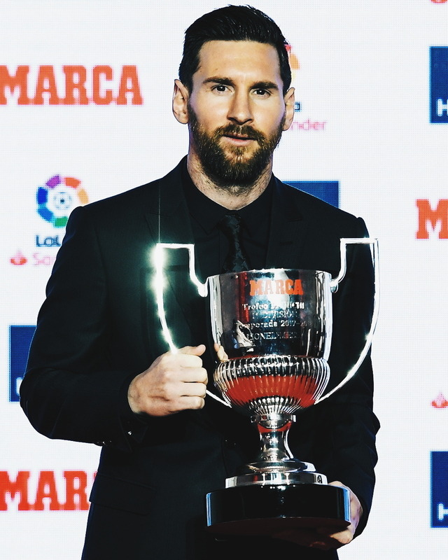 Leo Messi Mvp Pichichi Of La Liga