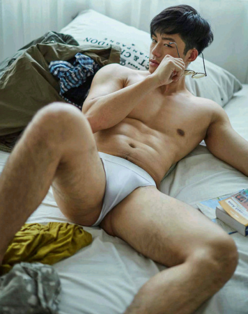 dean-asianhunks:Kwan Wai Kin ^^ 10         0808-2018