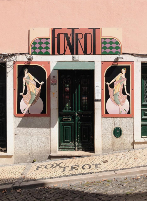 myfairylily:Cutest bar in Lisbon, Portugal | @alfacinhastories