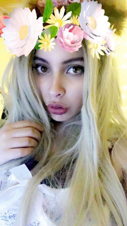 m-ujerfatal:Fuck my shit up and make me be blonde