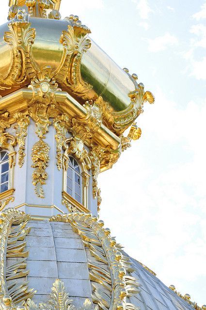 tfootielover:theimperialcourt:Peterhof Palace, St...