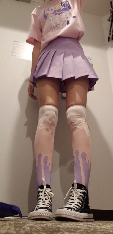 kawaiigiantess:Some cute new clothes from Harajuku. You guys...