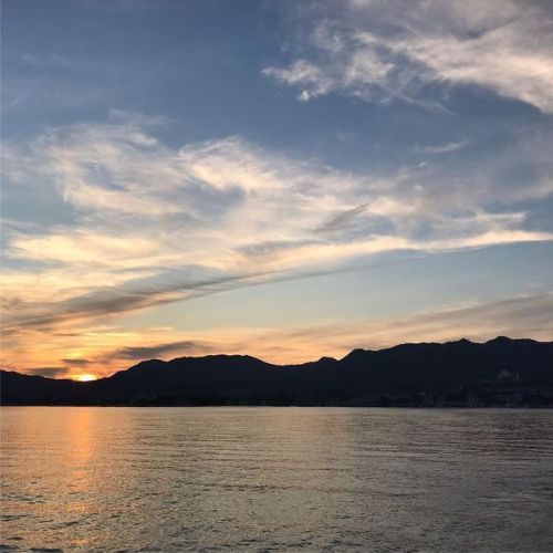 主役は雲だね (宮島 / Miyajima ...