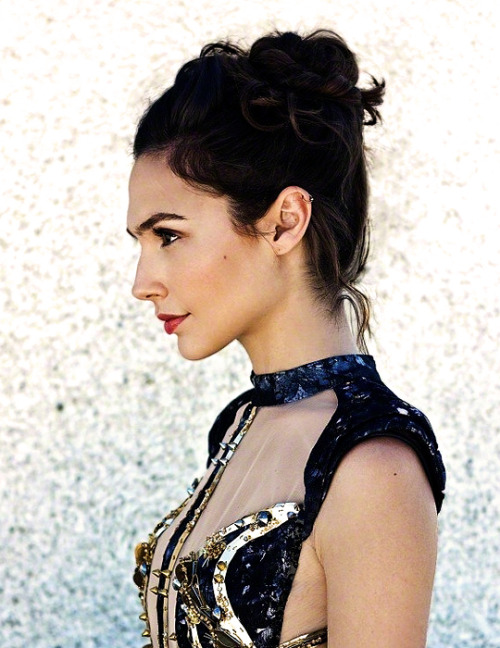 galgadotsource:Gal Gadot photographed by Angelo Kritikos for...