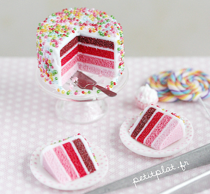 milkeu:various handmade miniature cakes (by stephanie kilgast)