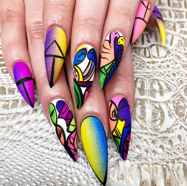 brights \u2013 Nails
