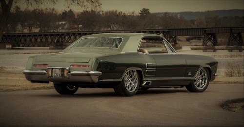 rebelsmachine:1964 Buick Riviera …