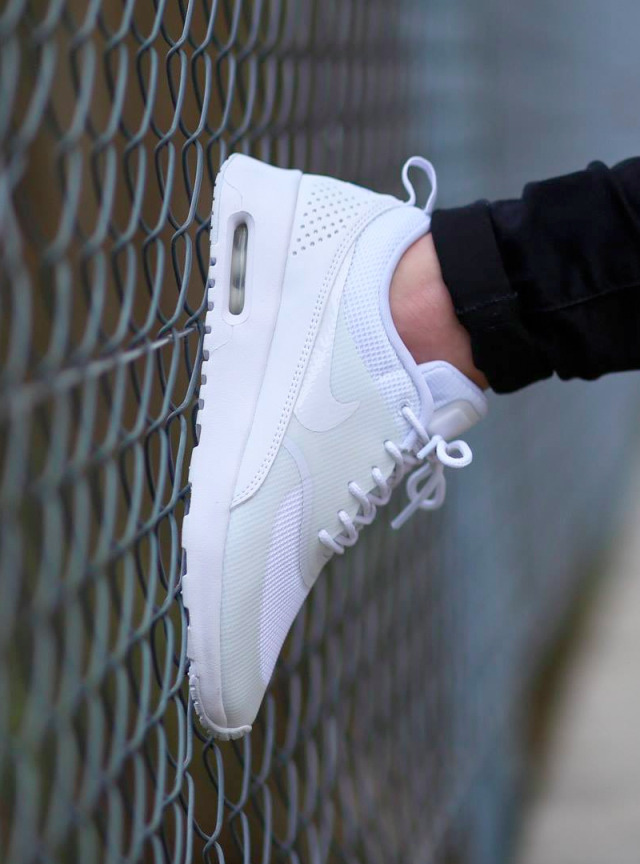 Nike wmns Air Max Thea - White (by Titolo) Buy ...