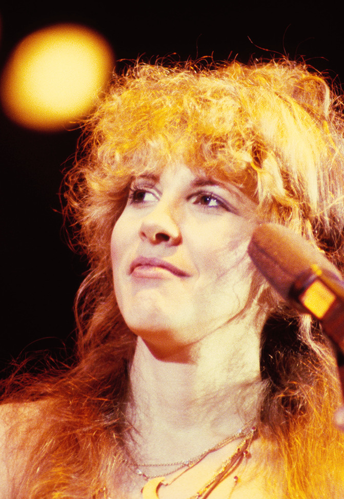 Bella Donna Stevie - crystalline-: Stevie Nicks | Tusk Tour, 1980 HQ...