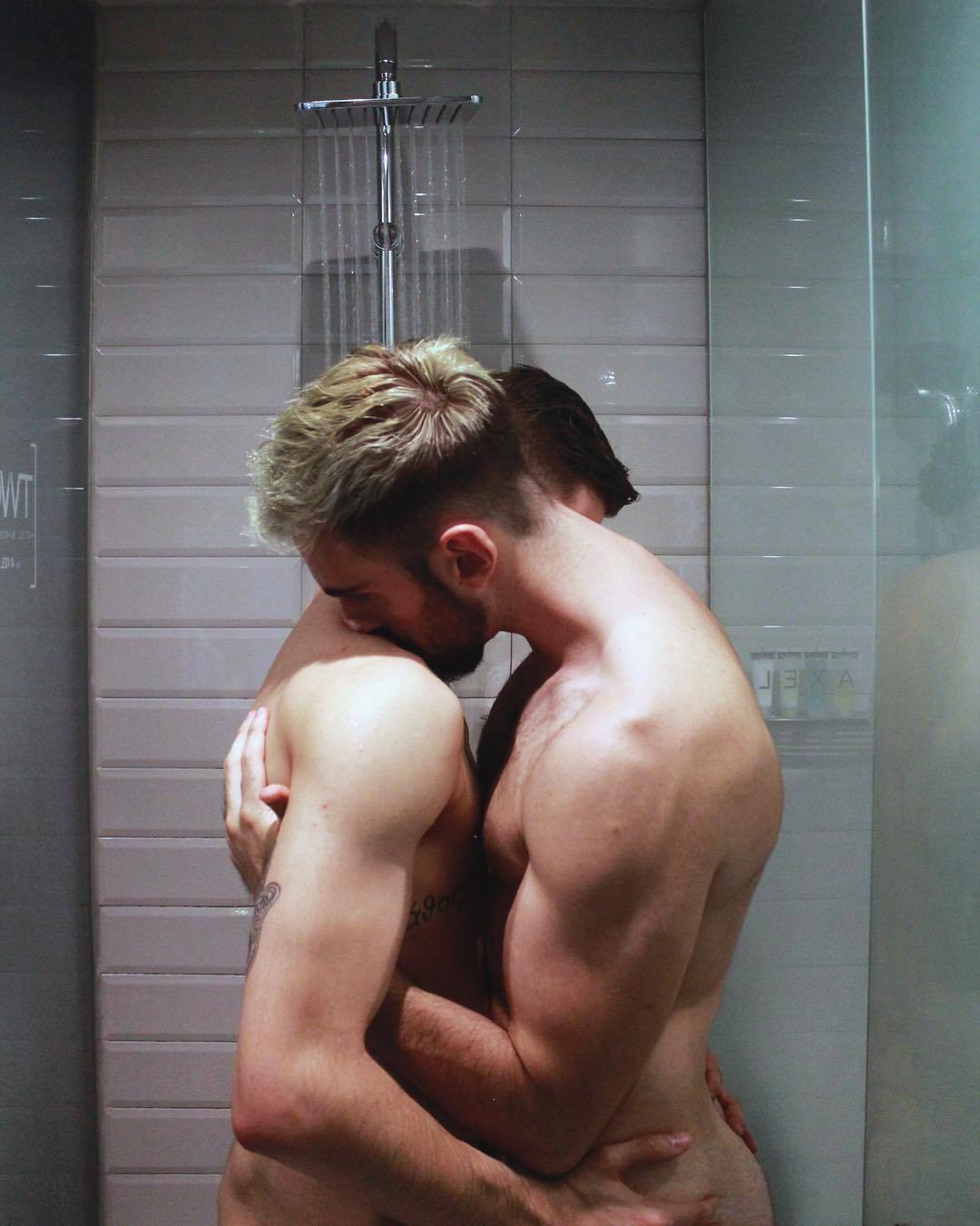 Image of gay shoulder kissing