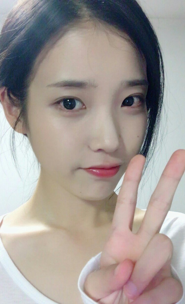 iu zoom iu zoom