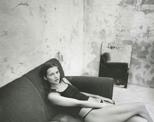 jinxproof:Calvin Klein Obsession photoshoot (1993)Kate Moss |...