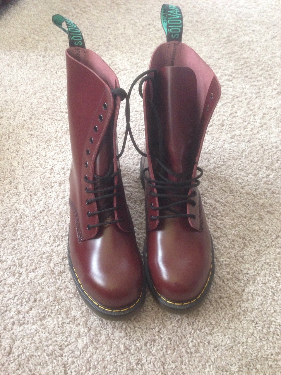 solovair 11 eye steel toe