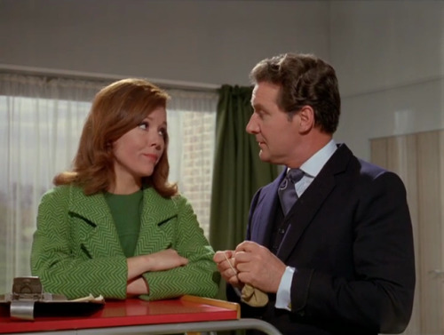 Kinkinessand Patrick Macnee Please Dont Remove Captions Fro