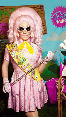 Trixie Mattel Wallpaper Tumblr