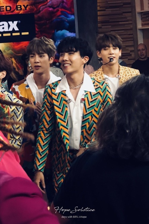 fyeahjunghoseok:180926 BTS on Good Morning America© Hope...