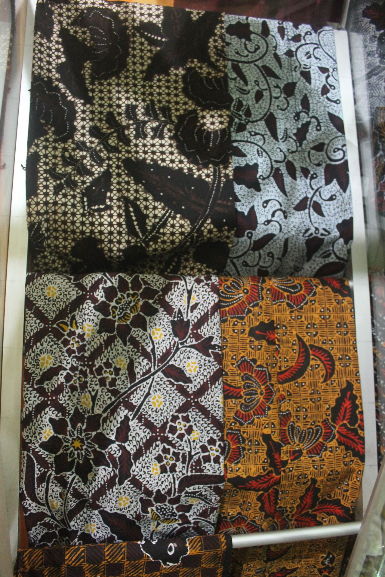 Koleksi gambar batik  motif corak batik  terlengkap 