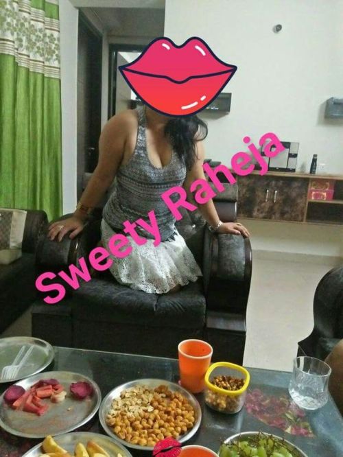 sweetyraheja:Full on Masti……… we 35/29 delhi cpl ……Crime in...